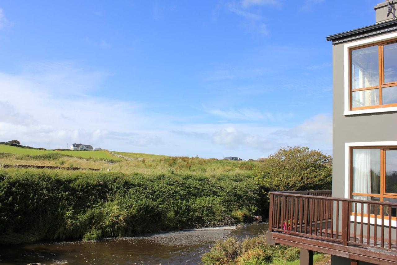 Riverbank Rooms Doolin Exterior foto